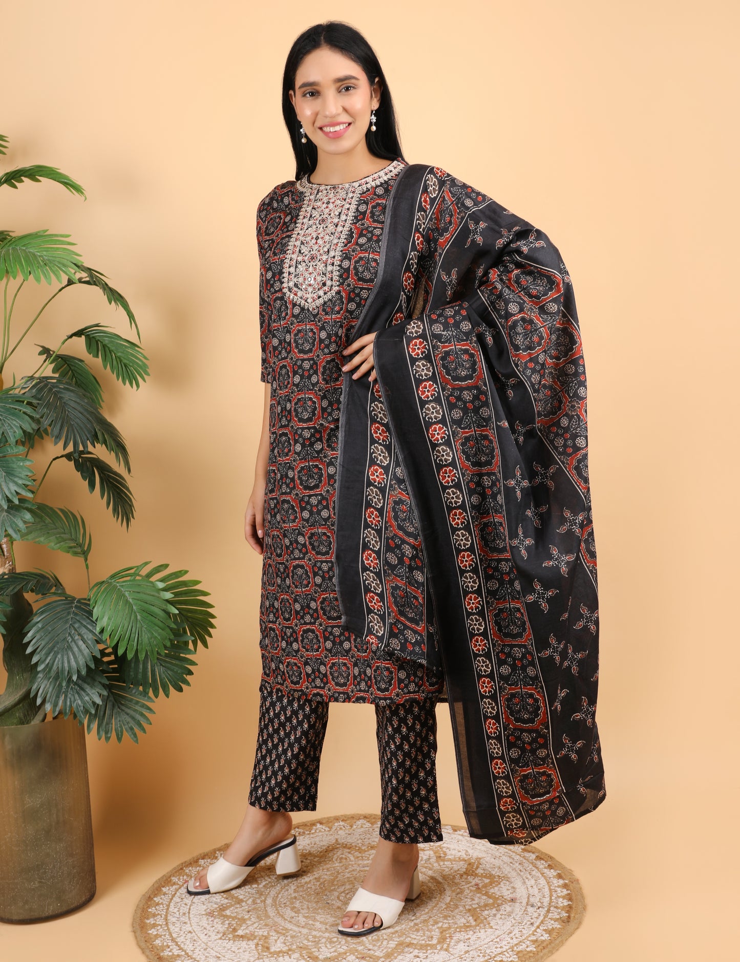 BLACK COTTON BLOCK PRINT STAIGHT SUIT