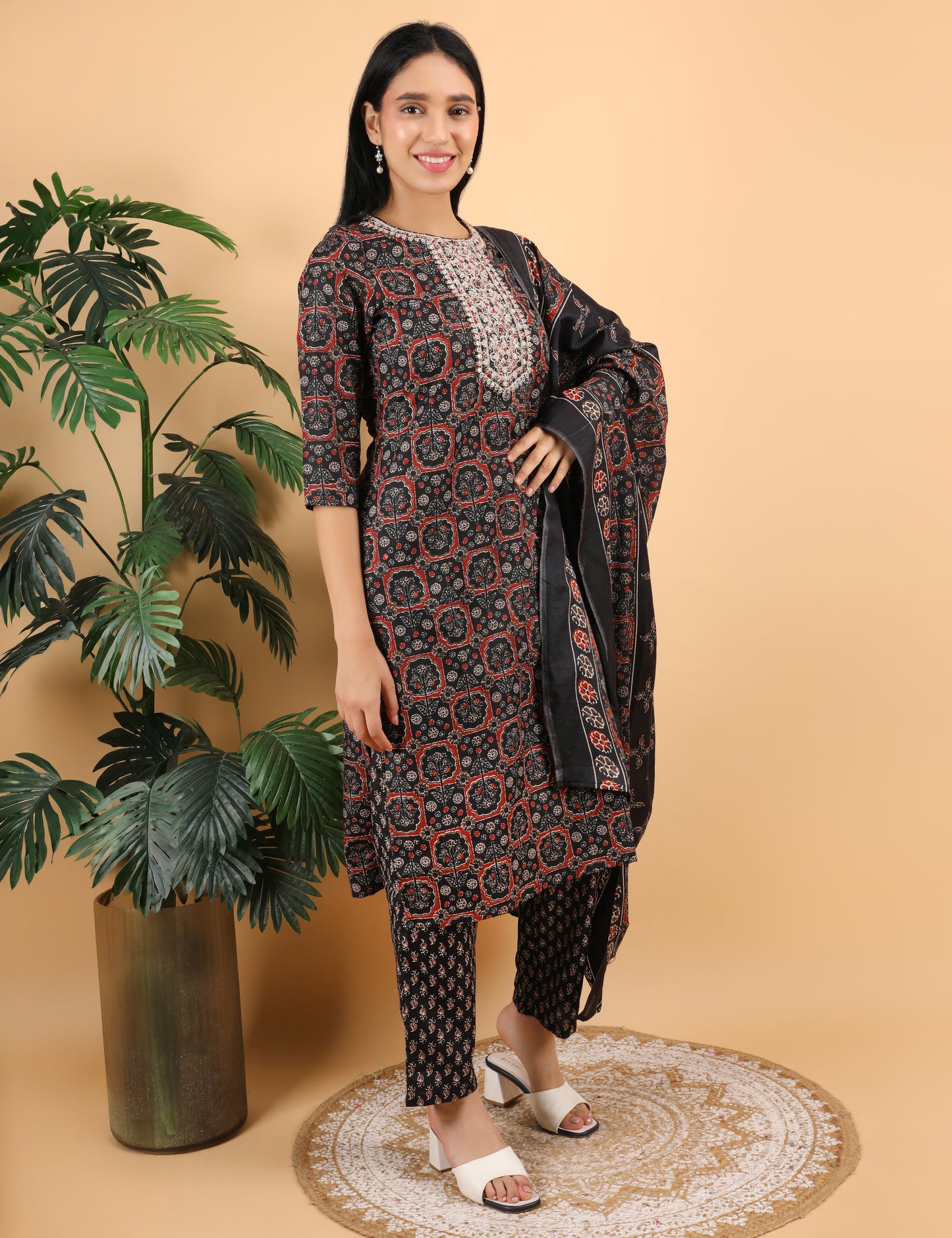 BLACK COTTON BLOCK PRINT STAIGHT SUIT