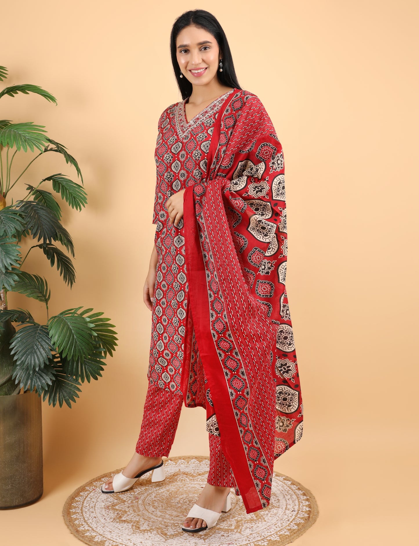 RED COTTON BLOCK PRINT STRAIGHT SUIT