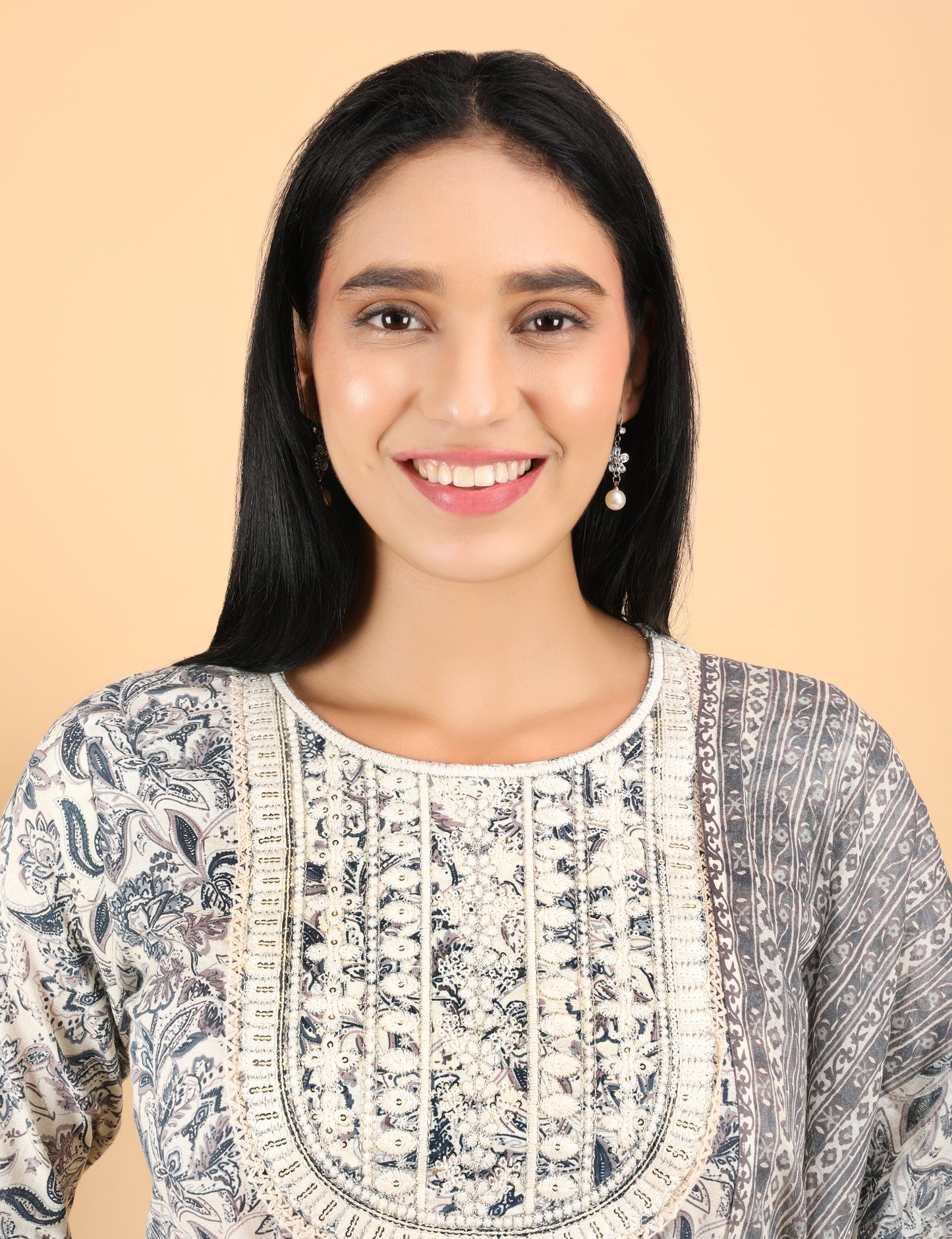 OFF-WHITE COTTON ANARKALI WITH MULMUL DUPATTA