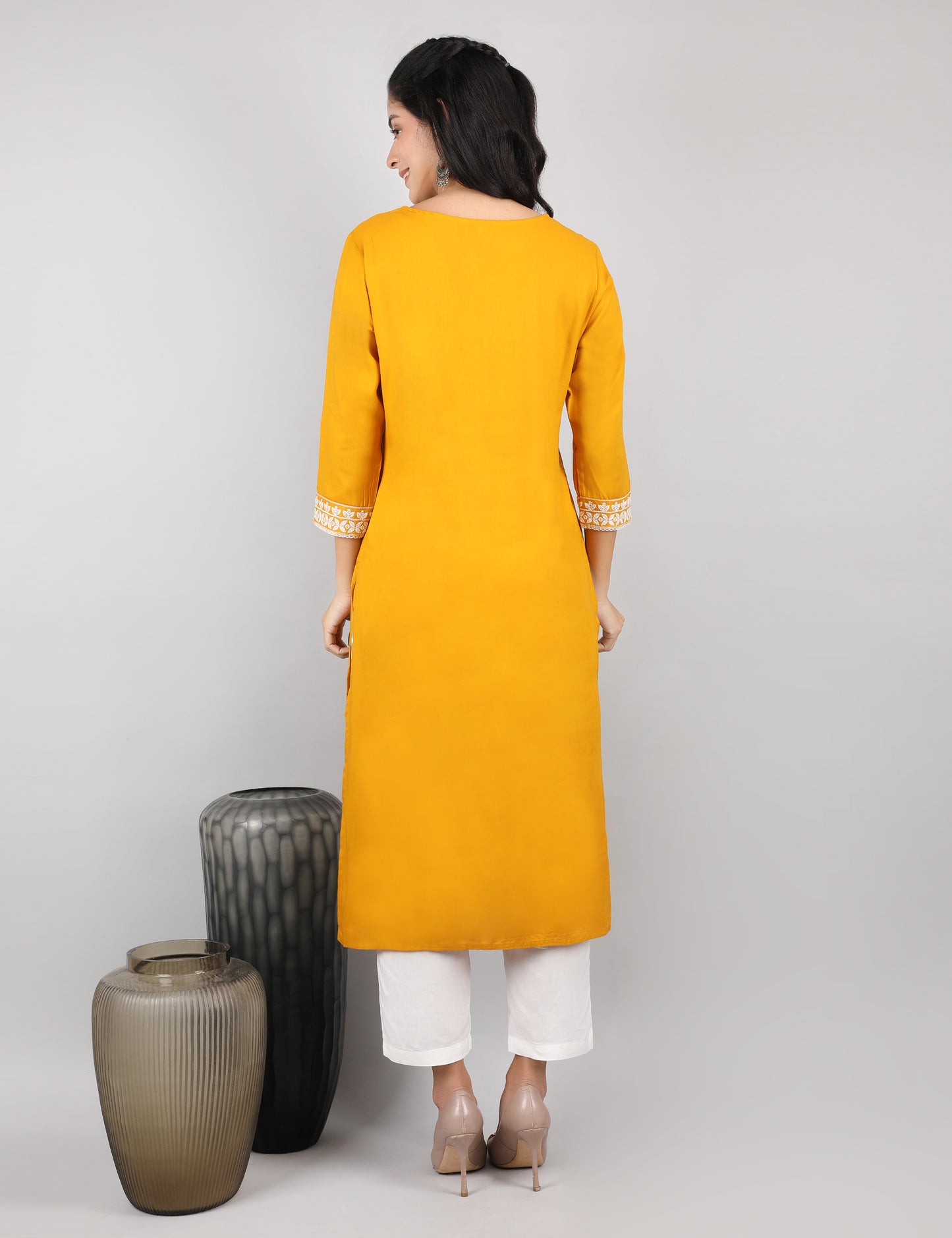 LADDU YELLOW REYON CHIKIN WORK KRTA