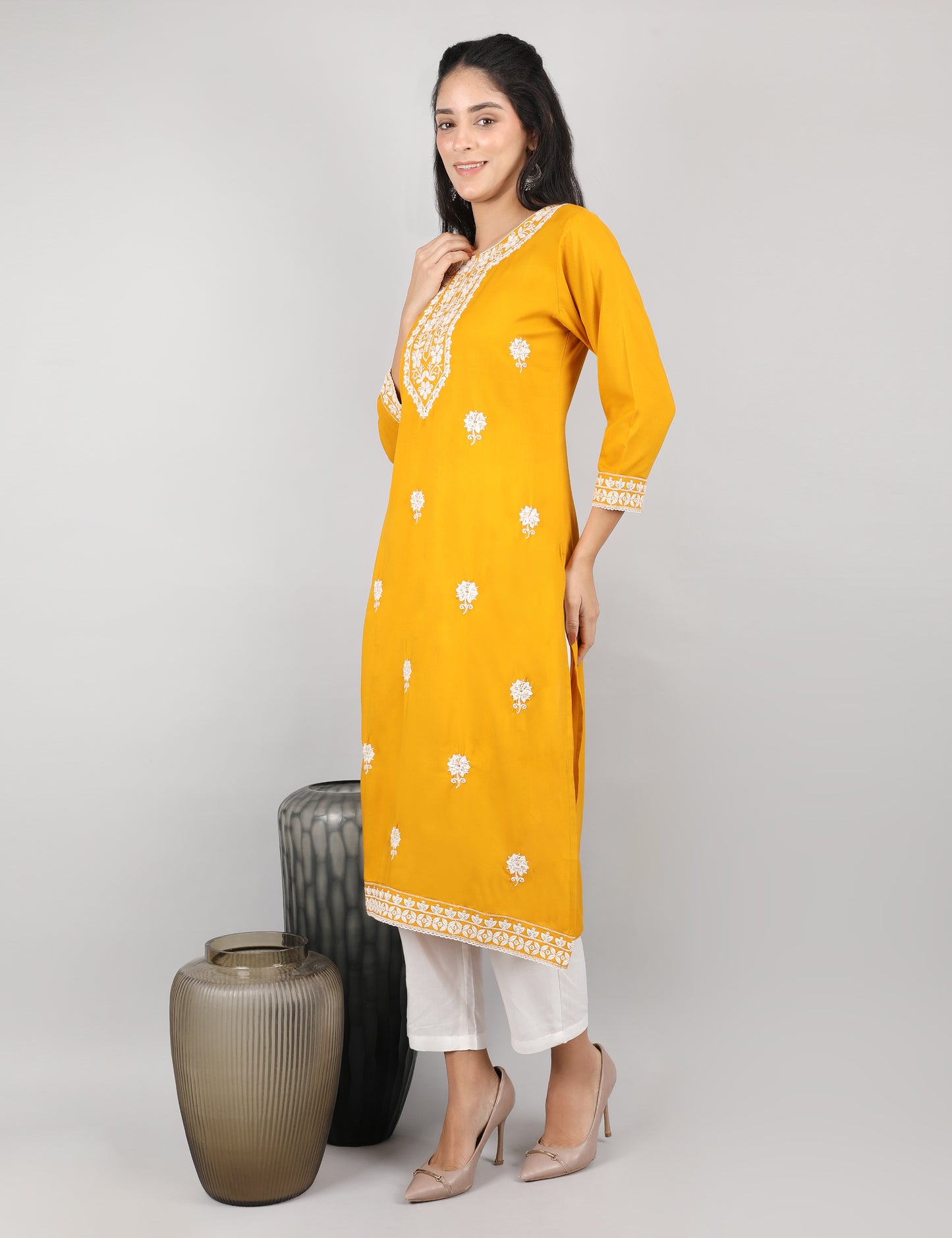 LADDU YELLOW REYON CHIKIN WORK KRTA