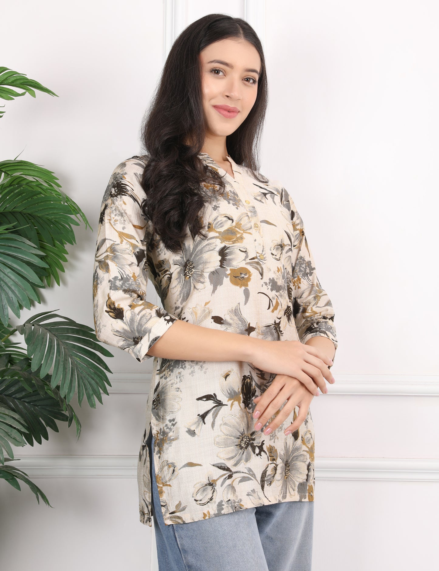 CREAM COTTON PRINT SHORT KURTI