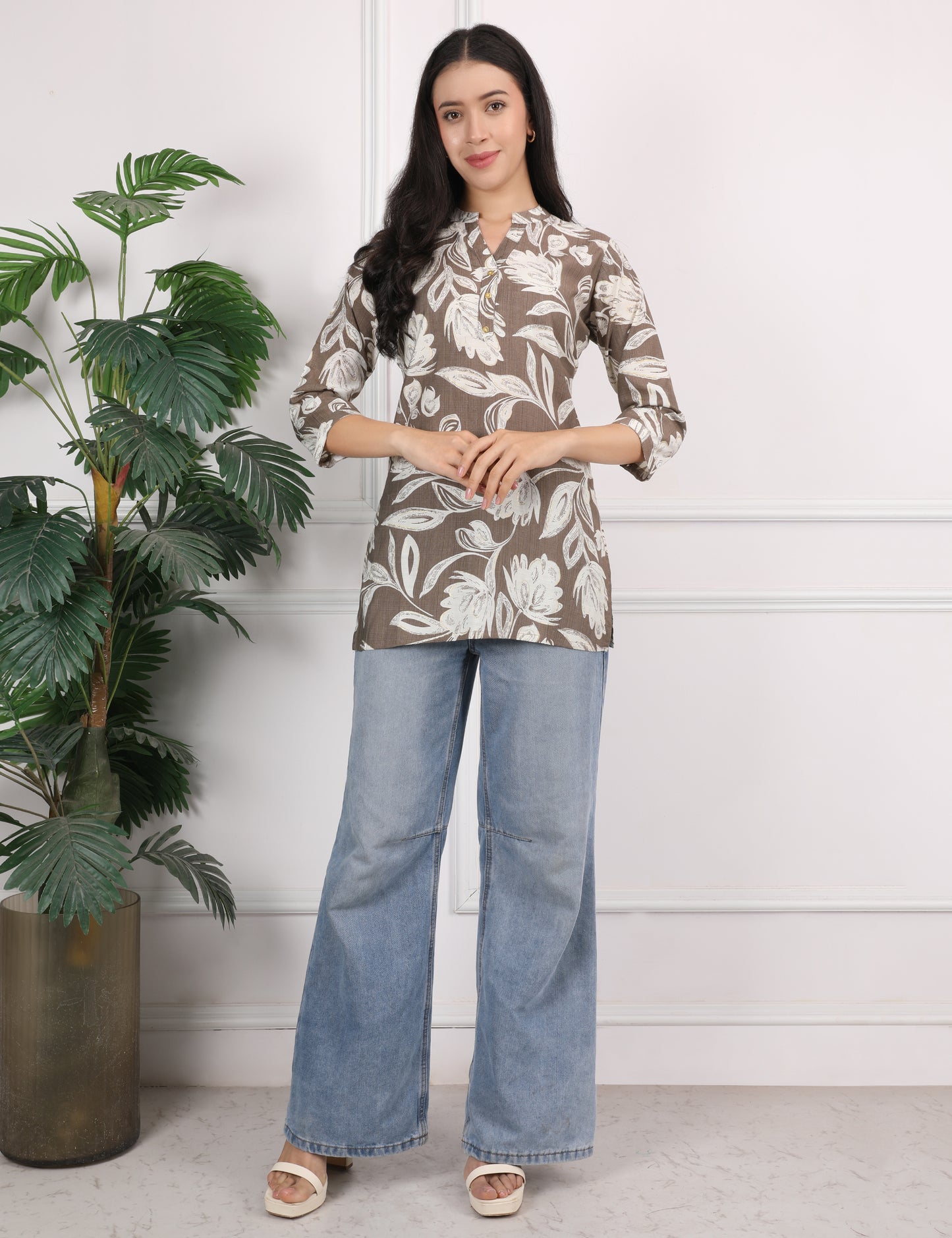 EARTHY BROWN COTTON PRINT SHORT KURTI