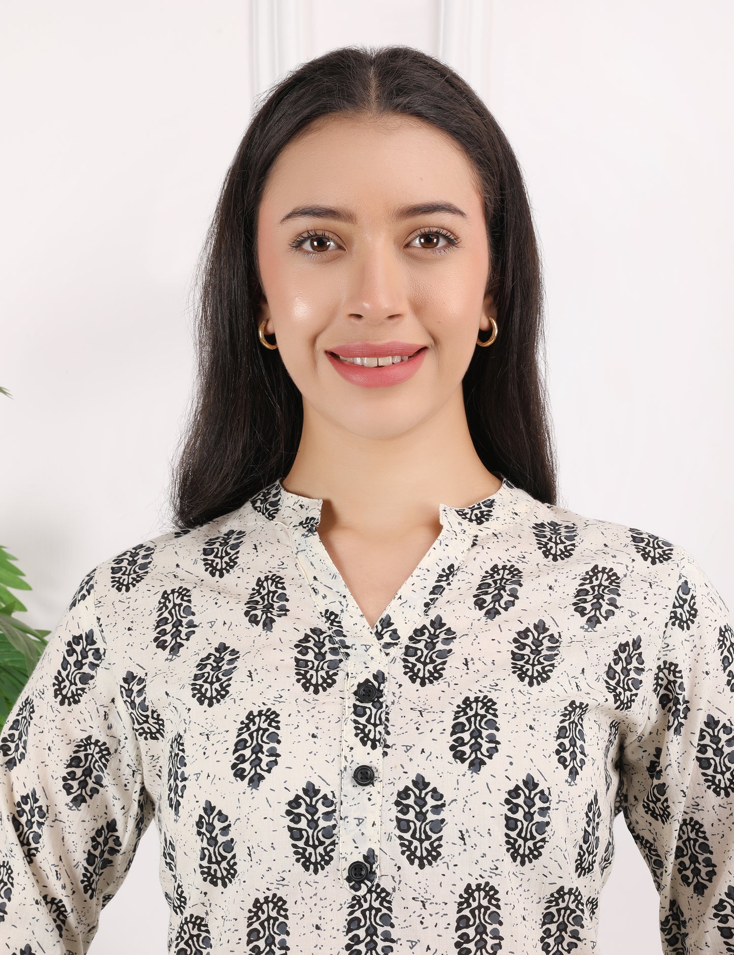 OFF WHITE BLOCK PRINT COTTON KURTI