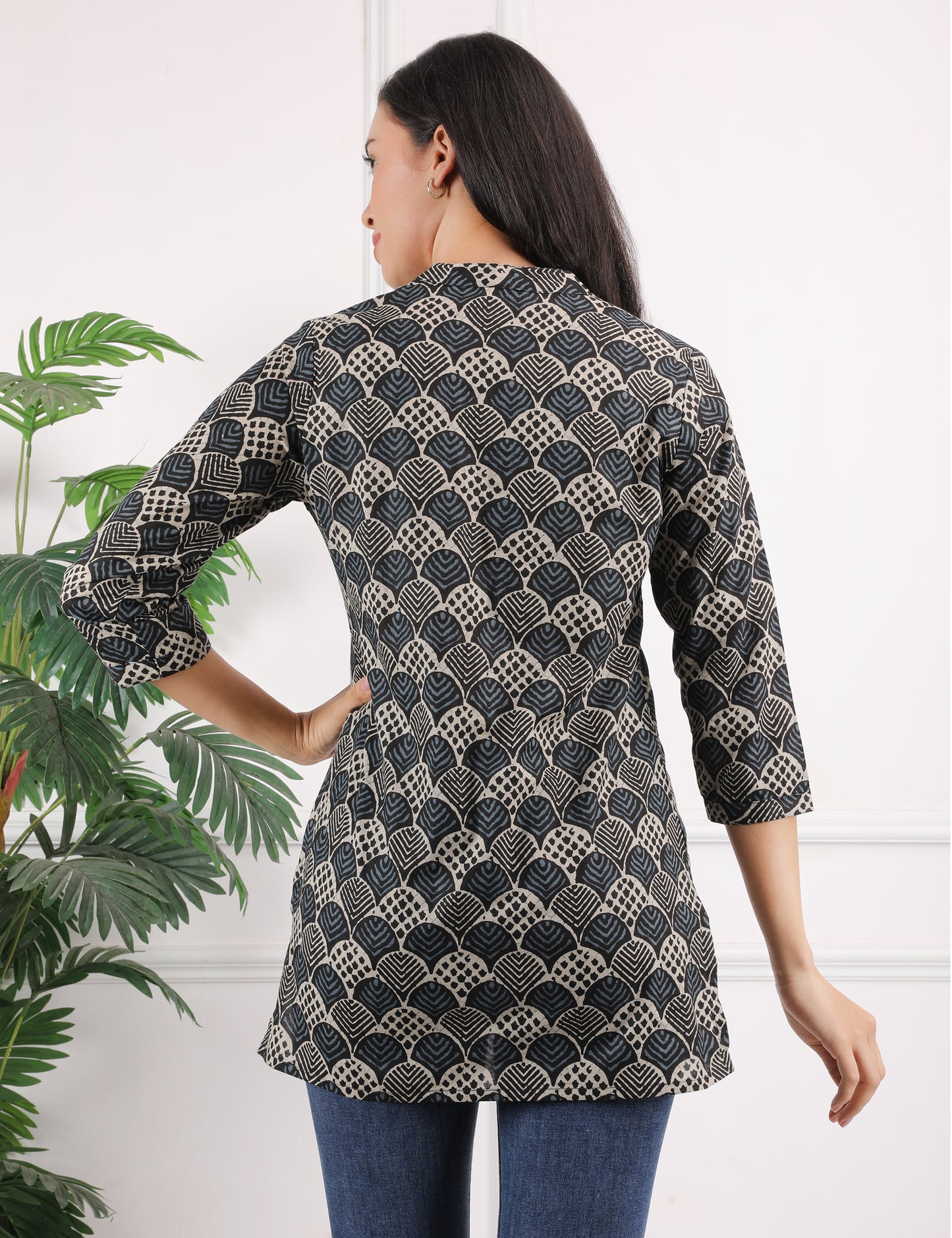 BLACK COTTON BLOCK PRINT KURTI