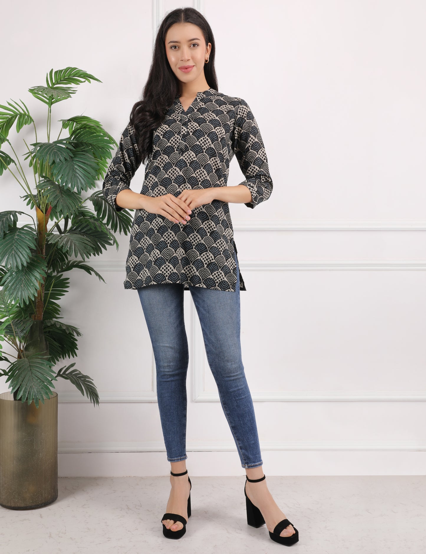 BLACK COTTON BLOCK PRINT KURTI