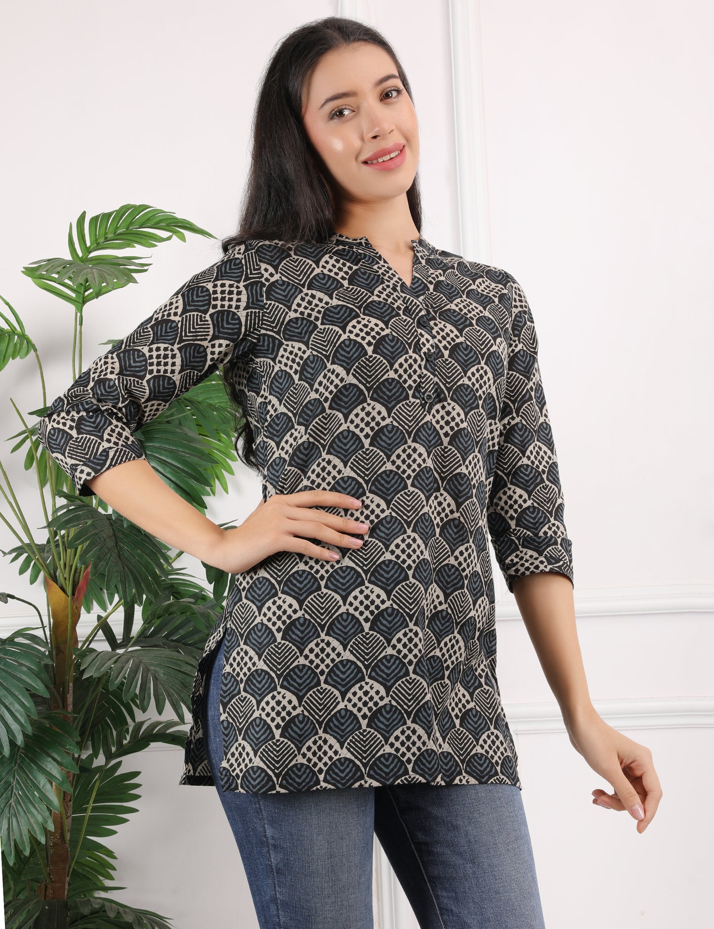 BLACK COTTON BLOCK PRINT KURTI