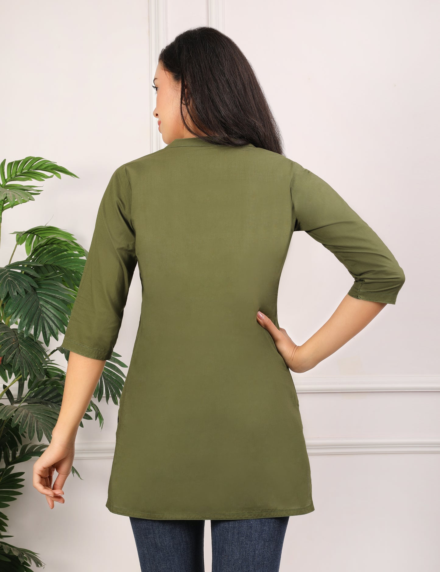 OLIVE GREEN SOILD COLOUR SHORT KURTI